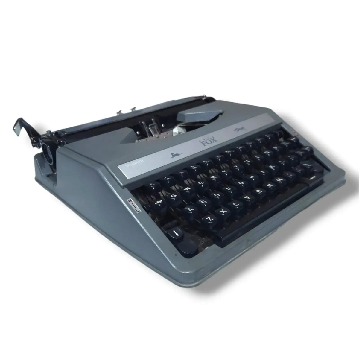 Portable Grey Fox Royal style typing machine, manual English typewriter for collectors and writers