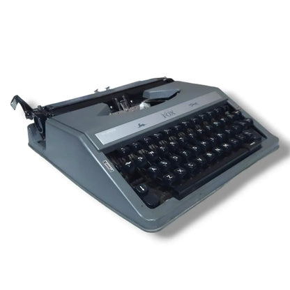 Portable Grey Fox Royal style typing machine, manual English typewriter for collectors and writers