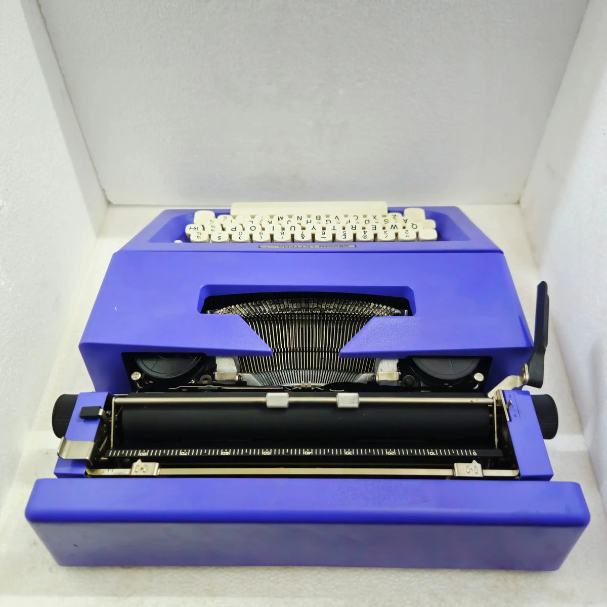Back view of Limited-Edition Olivetti Lettera 25 Typing machine highlighting compact vintage typewriter design