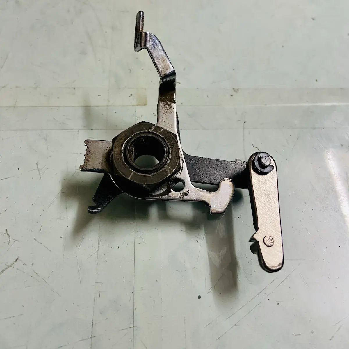 Facit typewriter line spacing mechanism complete assembly RR Typewriter Mart