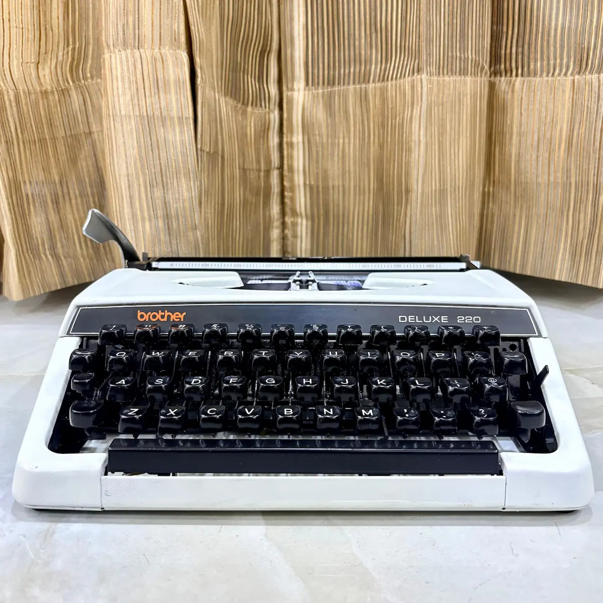Brother 220 Deluxe Pearl White typewriter, vintage portable typewriter with mechanical keyboard from RR Typewriter Mart India