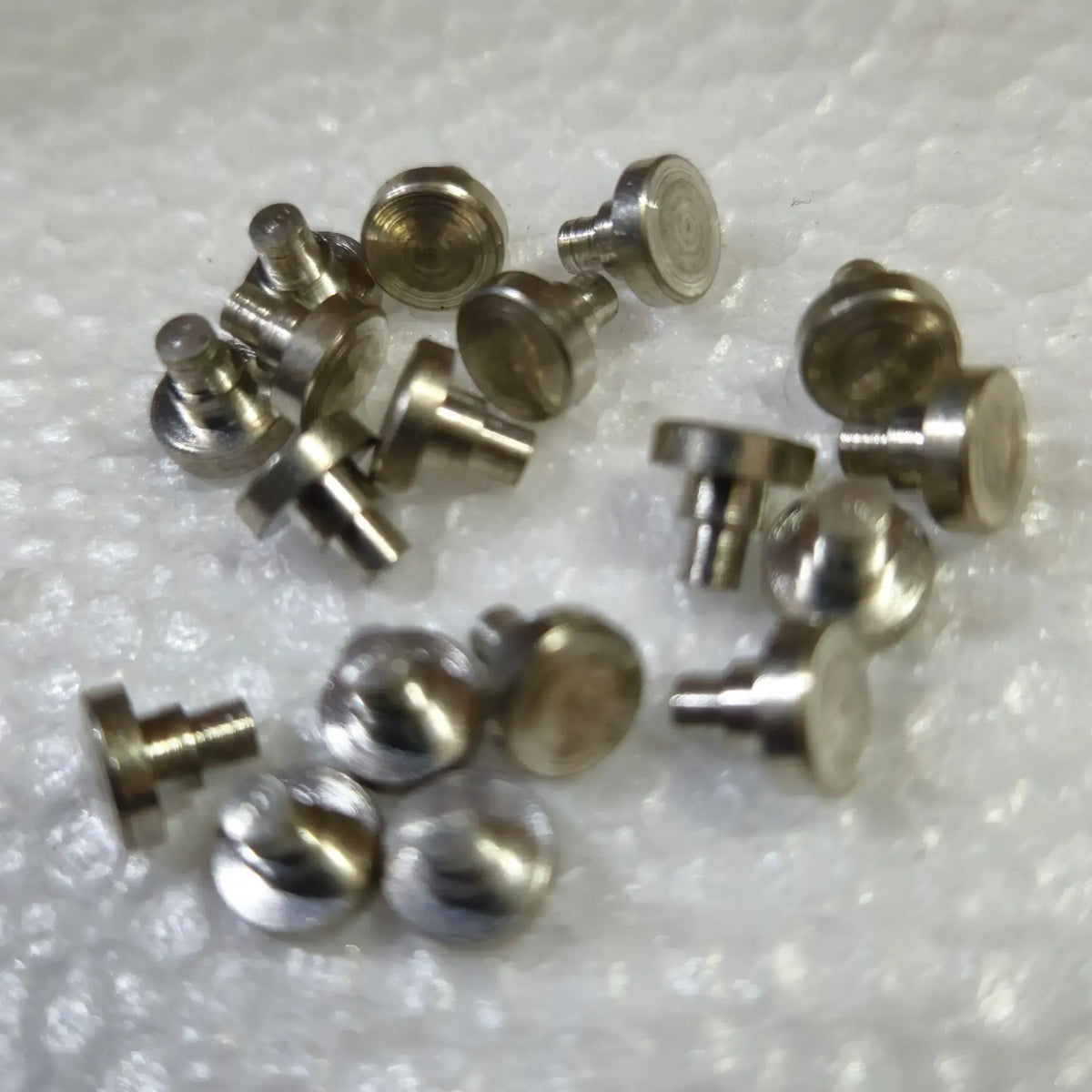 Typewriter line spacing coupler rivet set to avoid full coupler replacement. RR Typewriter Mart