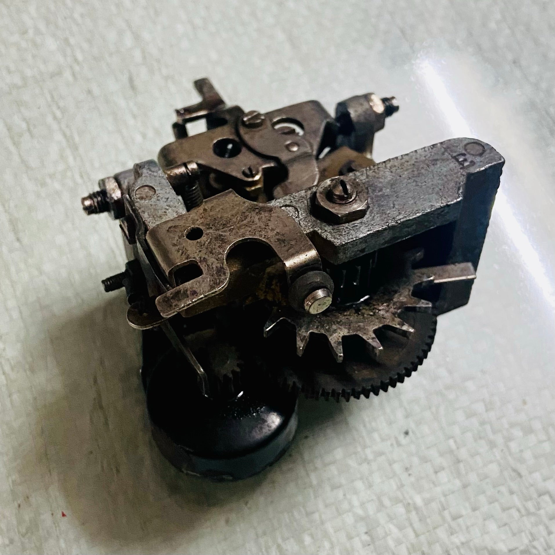 Original Godrej Typewriter Dog Block Assembly gear mechanism for manual typewriter parts store and repair work