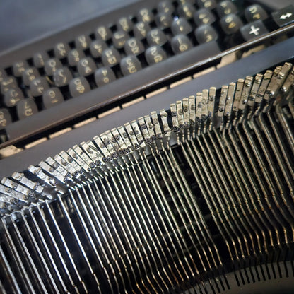 Andhra Pradesh Telugu Typewriter – Godrej Prima Original Typing Machine