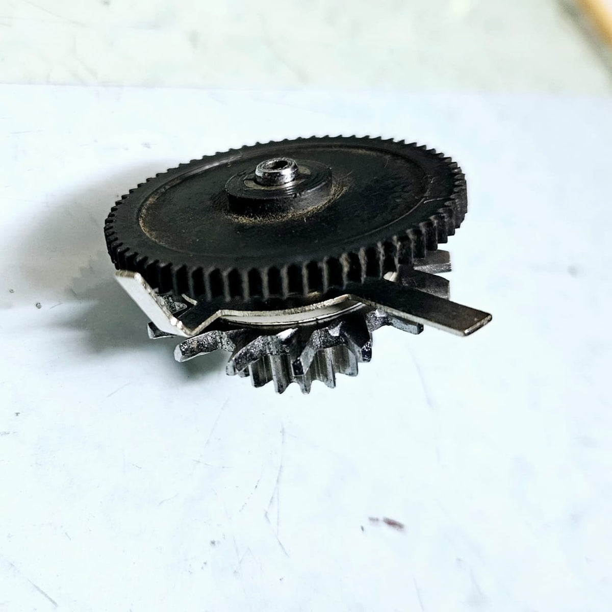 Godrej Typewriter Tamil Escapement Wheel Assembly – RR Typewriter Mart