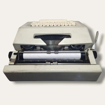 RR Typewriter Mart Olivetti Lettera 25 Typewriter – Vintage Italian Classic