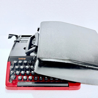 Brother Manual English Typewriter with case, Japanese portable typewriter, Buy Typewriter RR Typewriter Mart