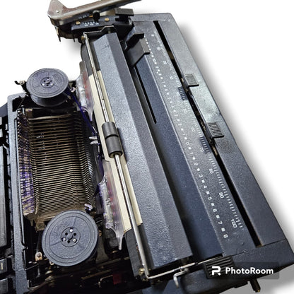 Godrej Prima Typewriter – Best Gift Idea for Typewriting Machine Fans