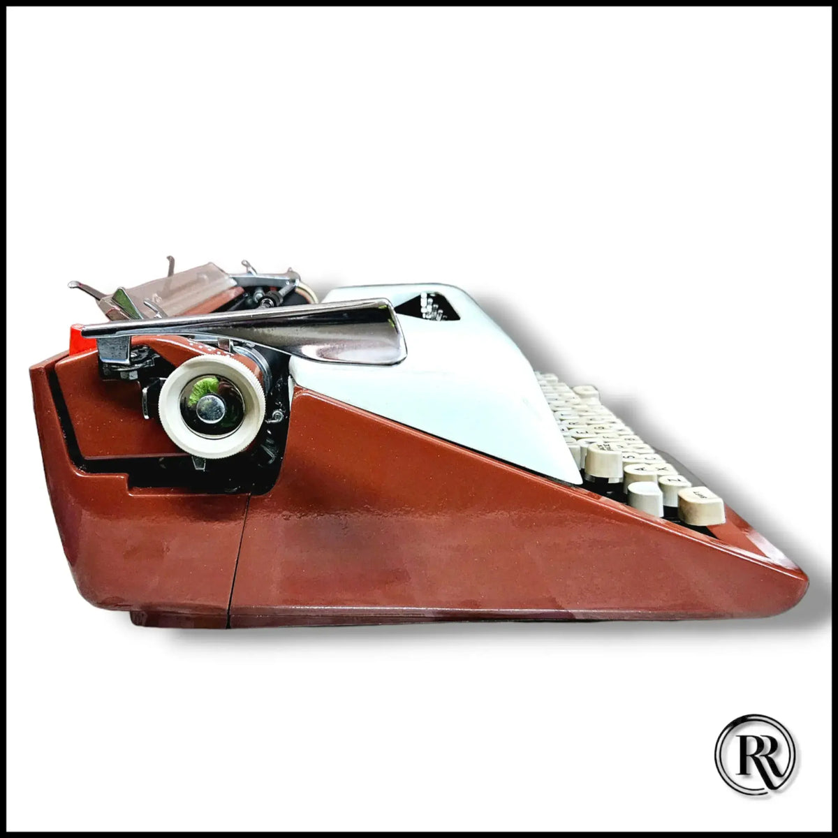 Royal Futura 800 collectible typewriter, COD and easy EMI available at RR Typewriter Mart