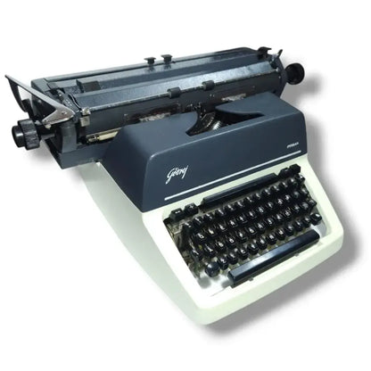 Buy Typewriting Machine Near Me – Godrej English Typewriter, Pan India Delivery