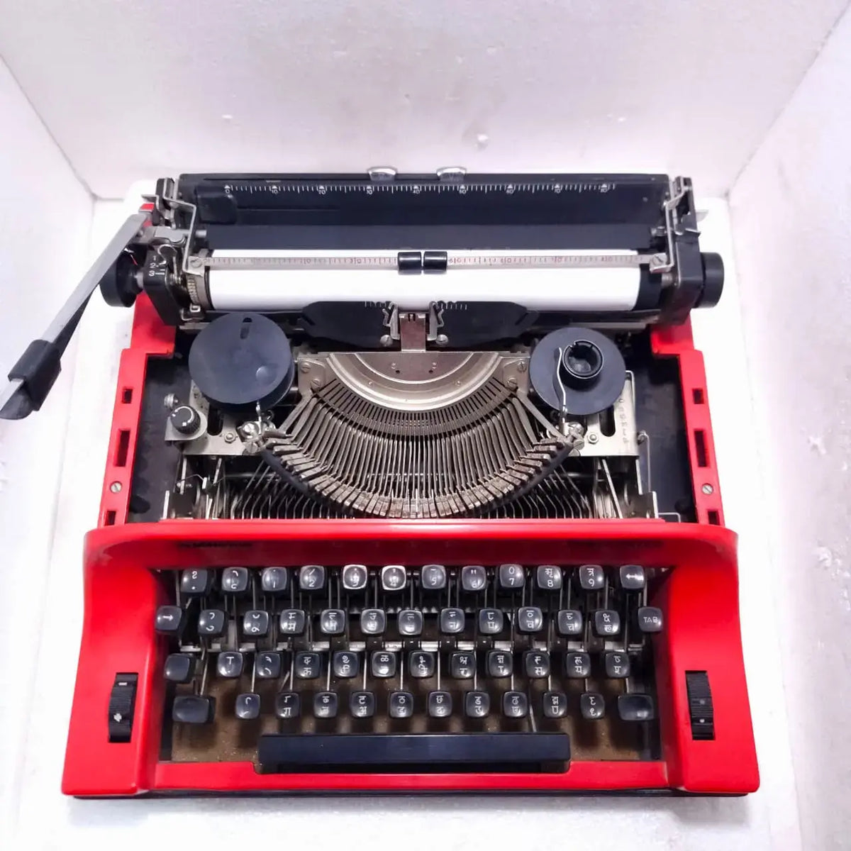 Remington Hindi Travel Riter Portable Typewriter