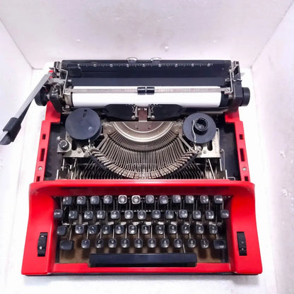 Remington Hindi Travel Riter Portable Typewriter