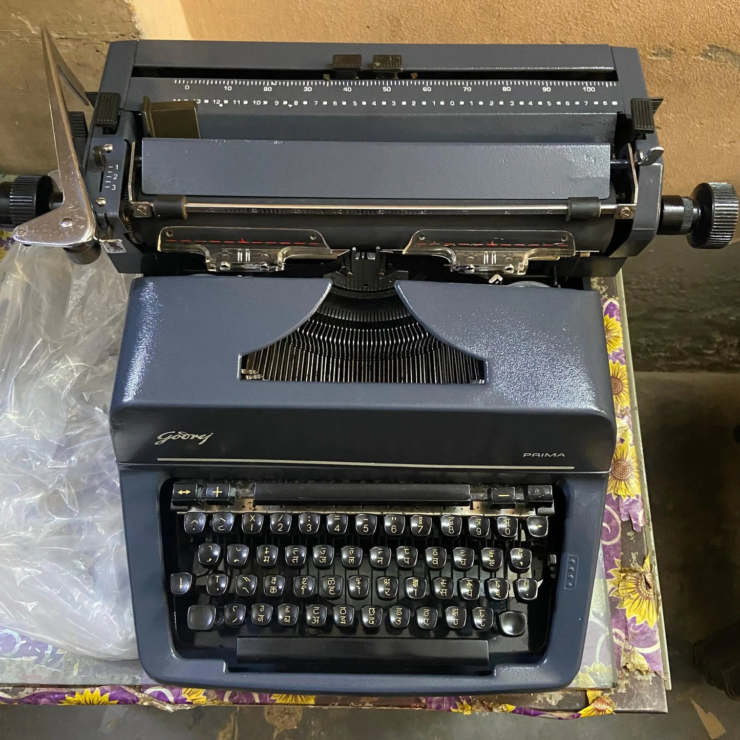 Godrej Hindi Typewriter Foolscap Size