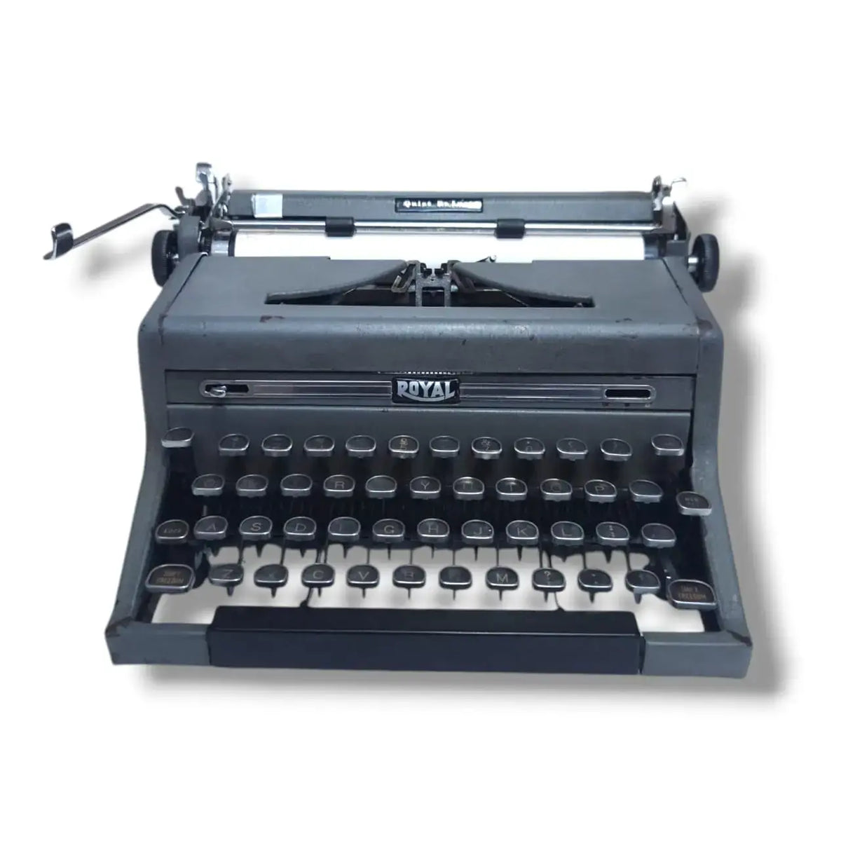 Royal Quiet Deluxe portable typing machine front angle – buy manual English typewriter online India