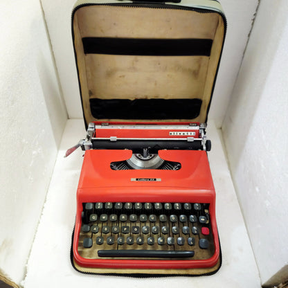 Olivetti Lettera 22 S P Edition
