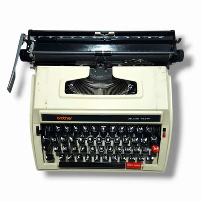 Brother Deluxe 762 Tr Typewriter