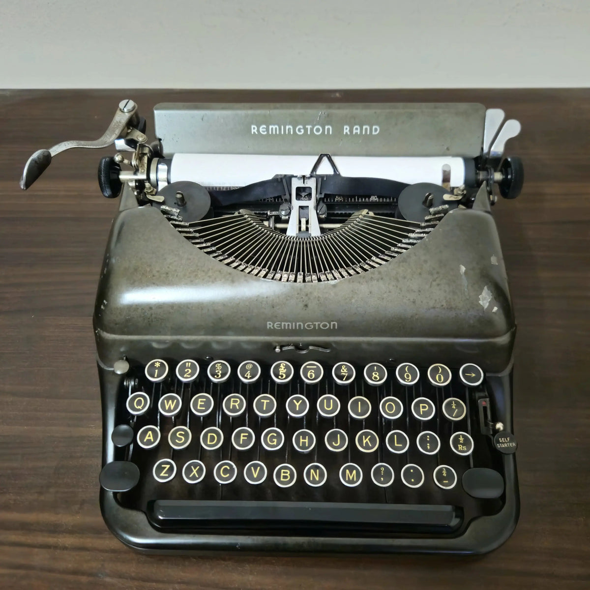 Vintage Remington Deluxe Model 5 Typewriter
