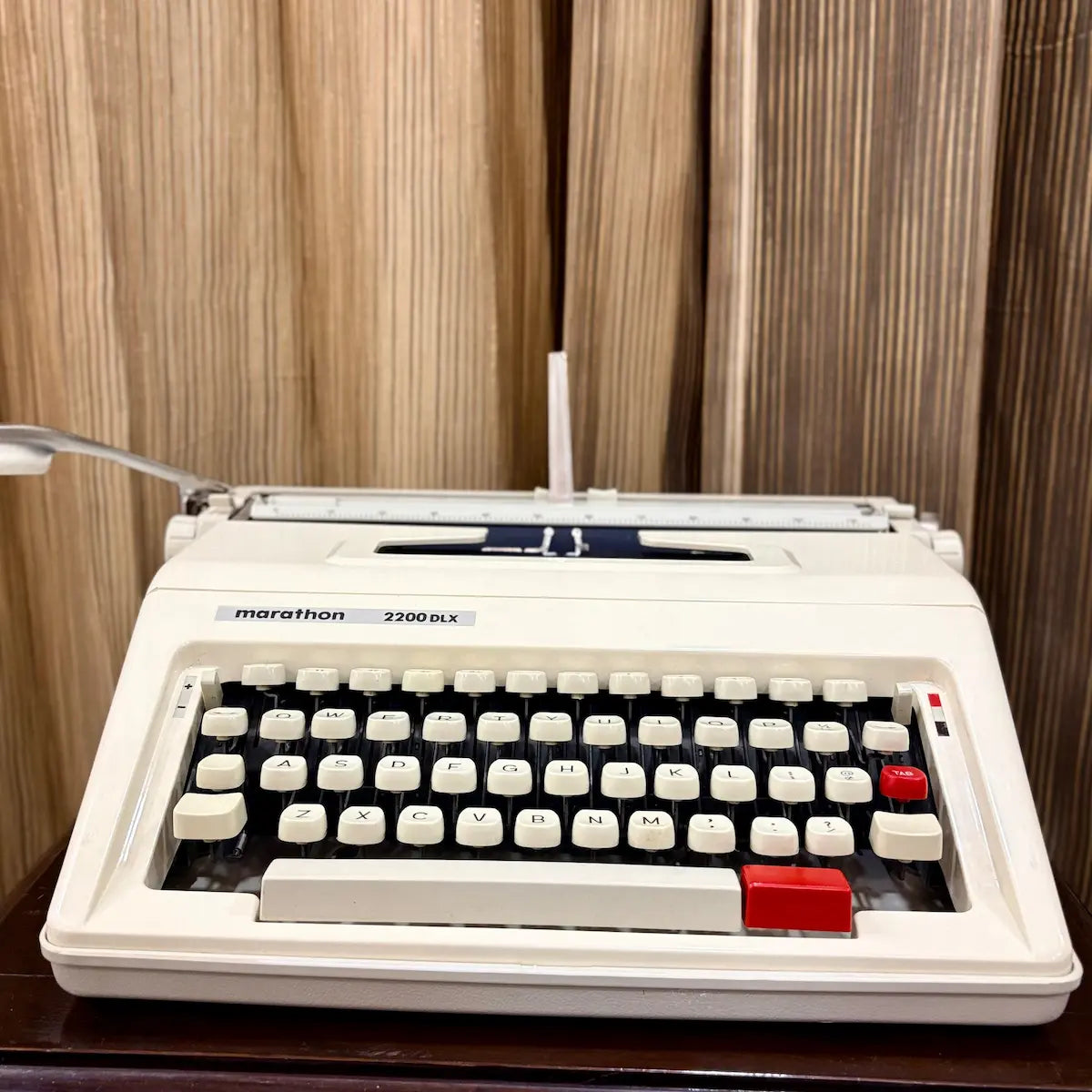 Unused Marathon 2200 DLX vintage typewriter, classic manual writing machine, RR Typewriter Mart Delhi India online