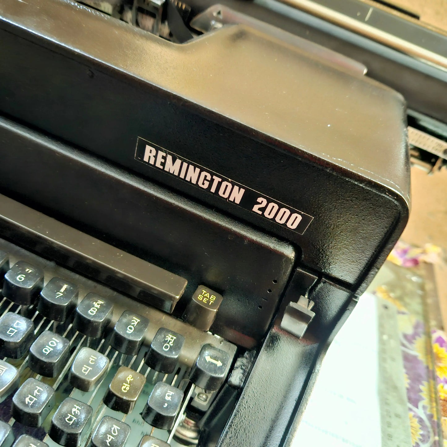 Remington 2000 Hindi Desktop Typewriter