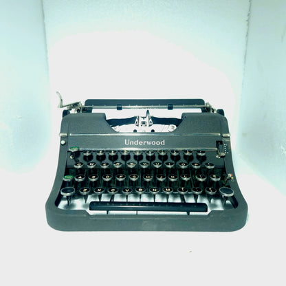 Universal Underwood Classic Typewriter