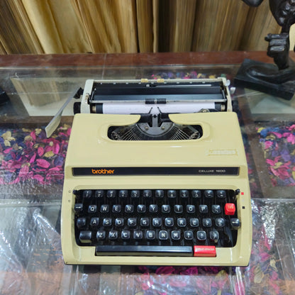 Brother Deluxe 1600 Typewriter