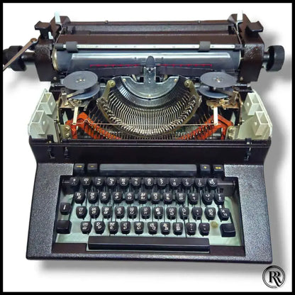 Facit 1740 Original Foolscap Tamil Typewriter