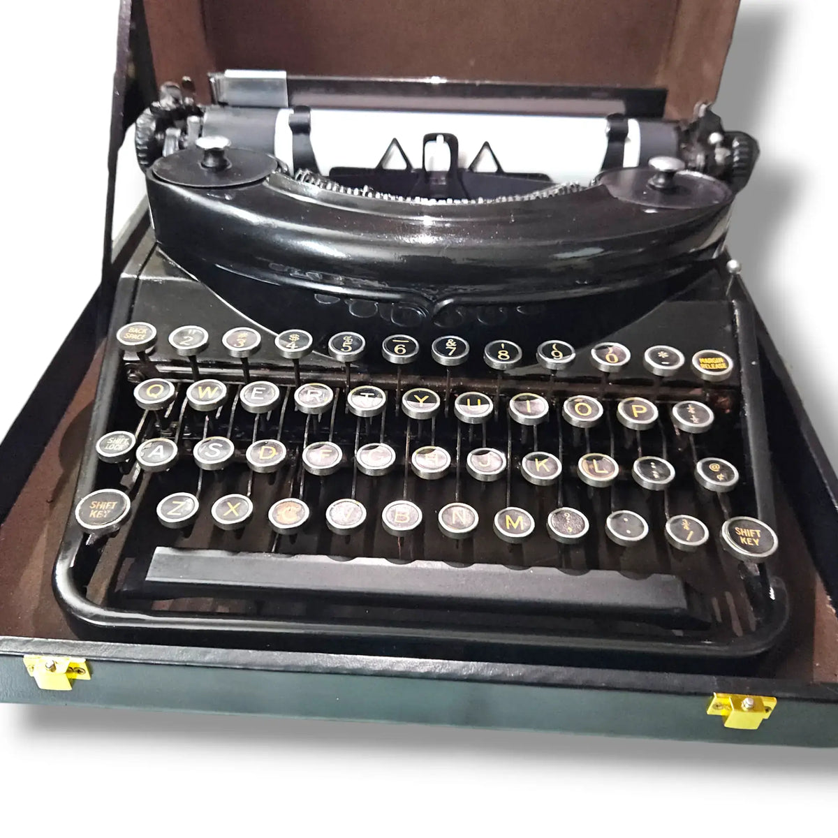 Underwood Noiseless Portable Typewriter