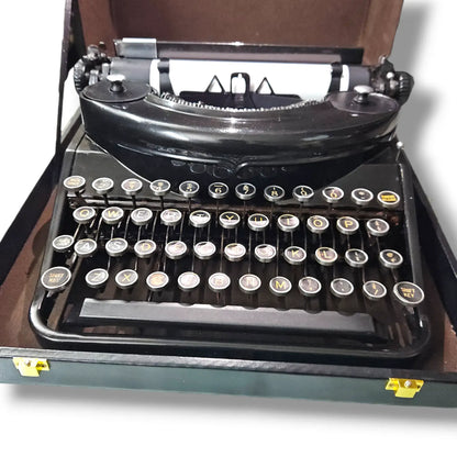 Underwood Noiseless Portable Typewriter