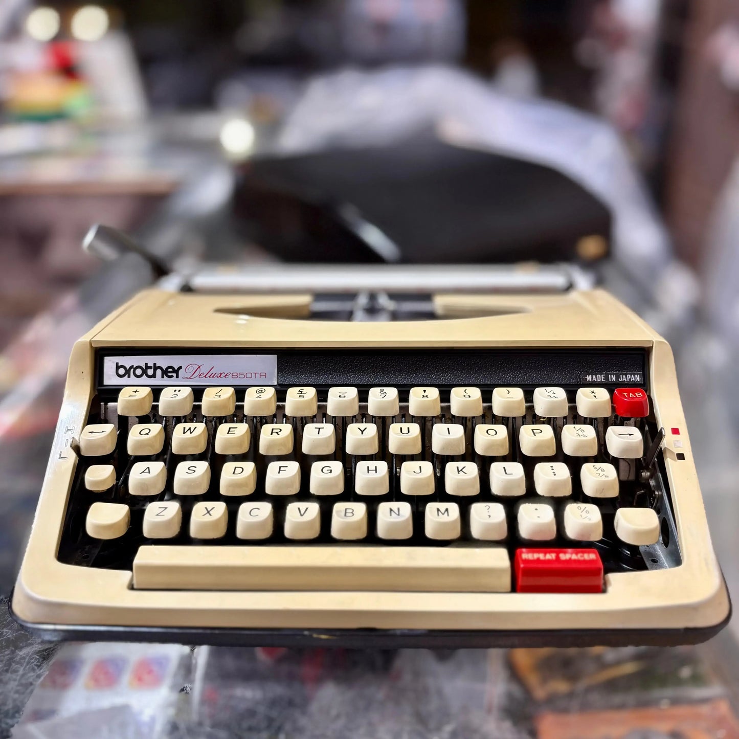 Brother Deluxe 850 Tr Typewriter