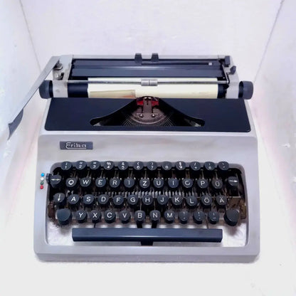Erika Model 32 English Typewriter
