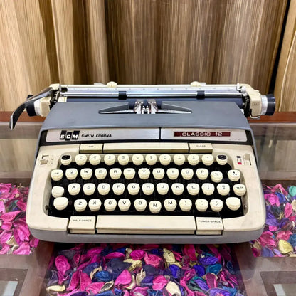 Smith Corona Classic 12 Portable Typewriter