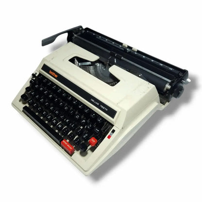 Brother Deluxe 762 Tr Typewriter