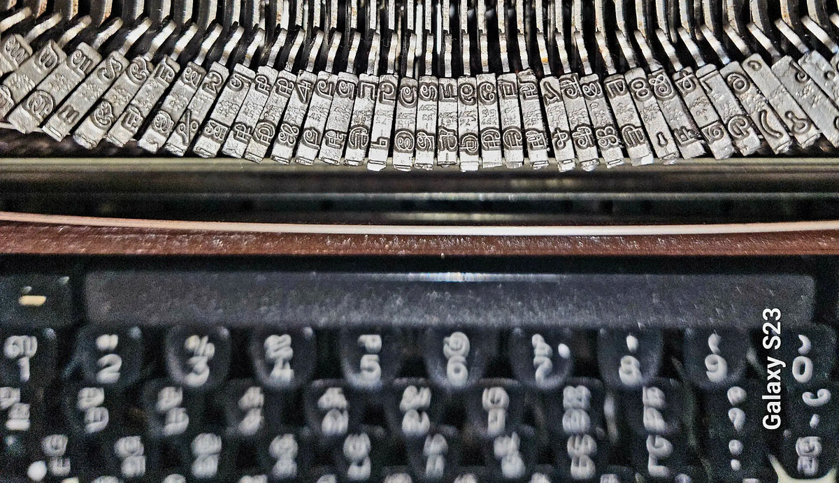 Facit 1740 Brief Tamil Typewriter