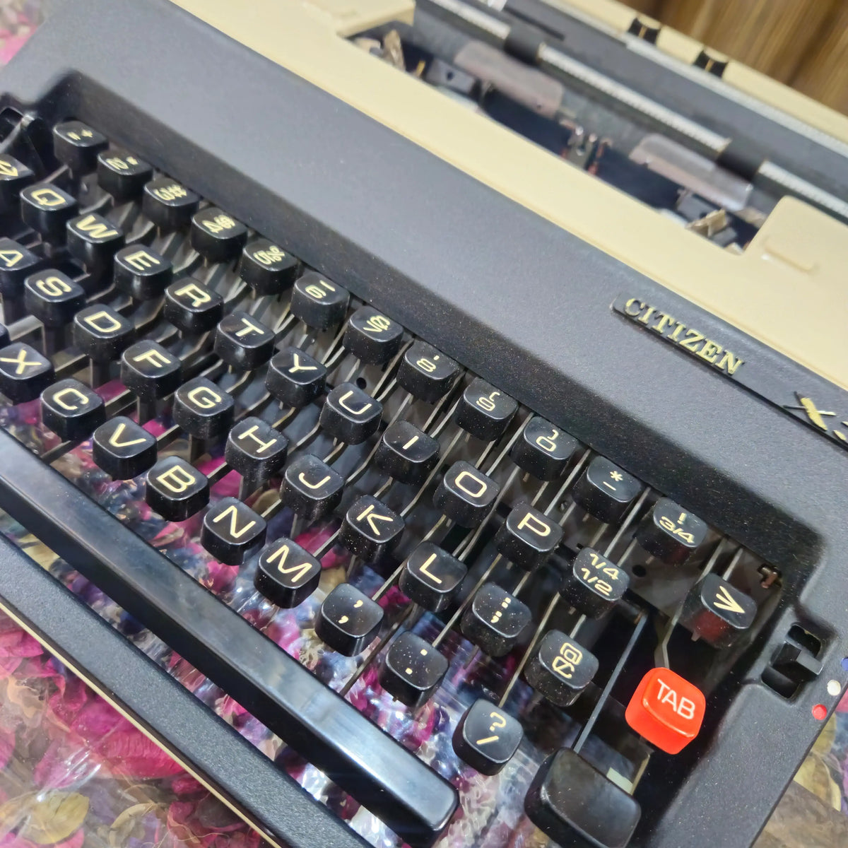Citizen X3 Portable English Typewriter