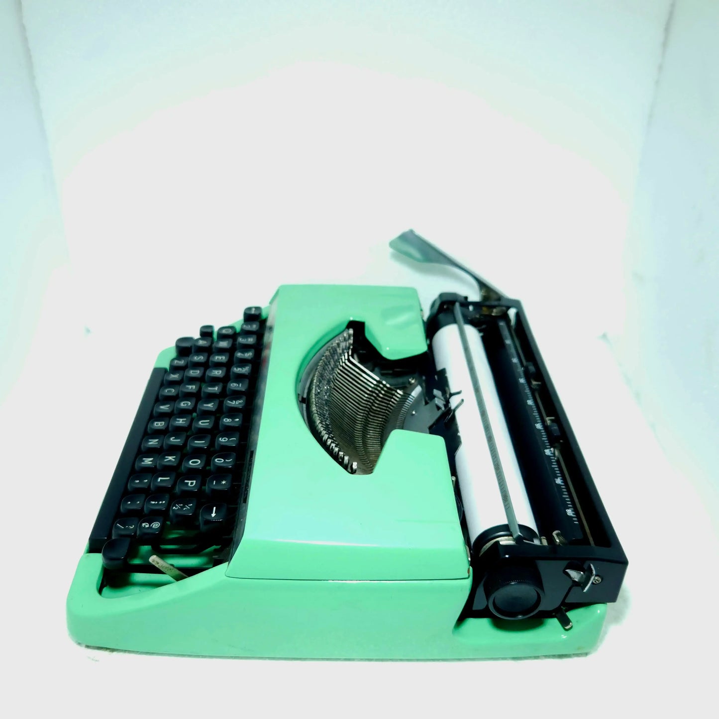 Brother Charger 11 Electric Green Typewriter