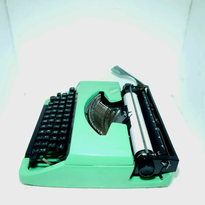 Brother Charger 11 Electric Green Typewriter