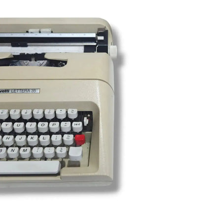 Olivetti Lettera 35 English Typewriter