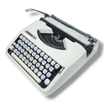 Hermes Babyy Typewriter