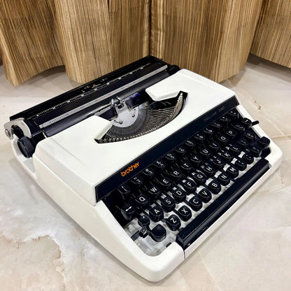 Brother Deluxe 220 Pearl White manual typewriter, portable mechanical QWERTY typewriter supplied by RR Typewriter Mart in India