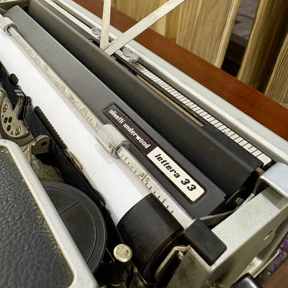 Olivetti Lettera 33 Typewriter