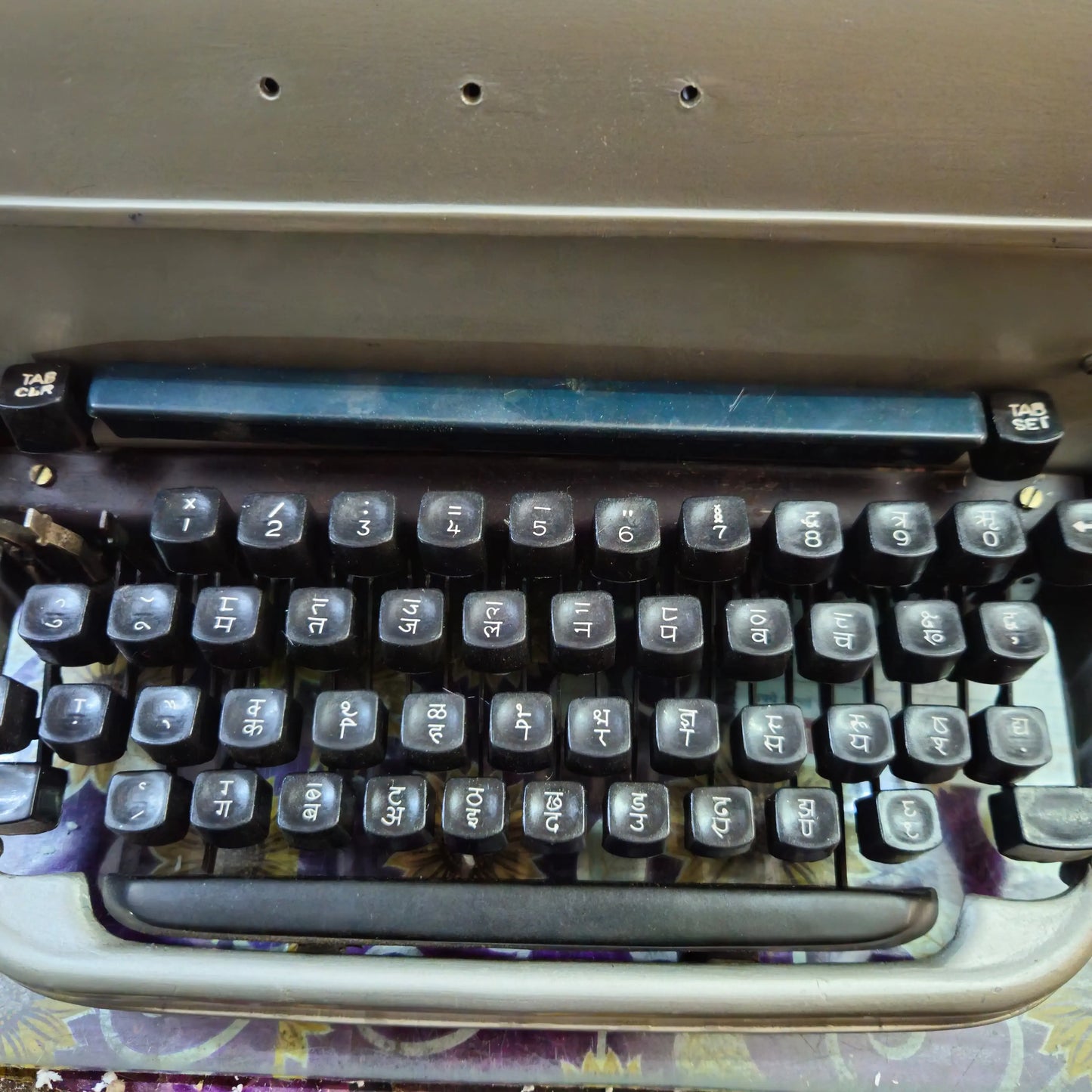 Remington Super Riter Hindi Typewriter