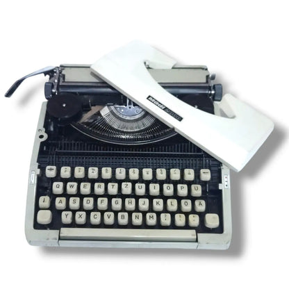 Madi 2000 Typewriter