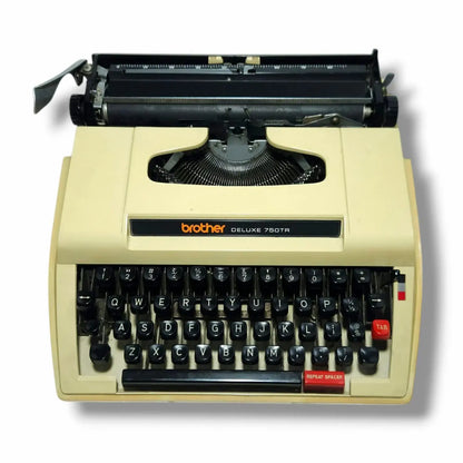 Brother Deluxe 750 T R Typewriter