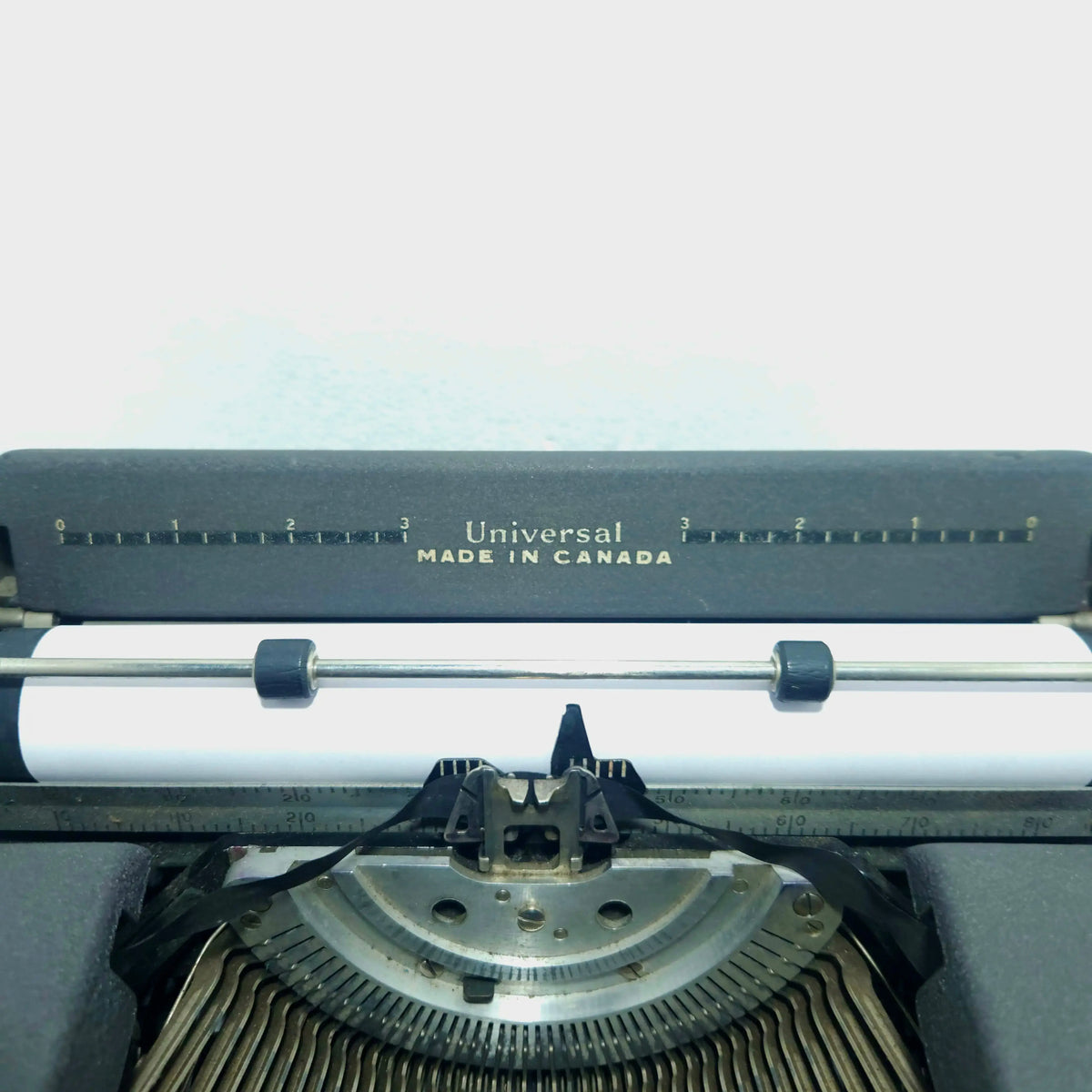 Universal Underwood Classic Typewriter