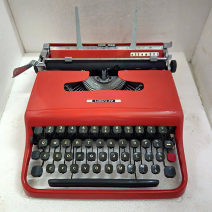 Olivetti Lettera 22 S P Edition