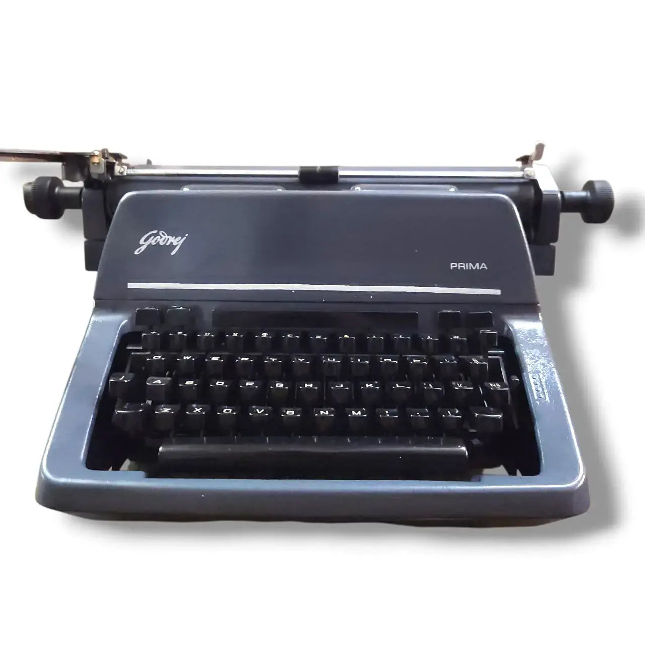Godrej Prima Manual English Typewriter Brief Size