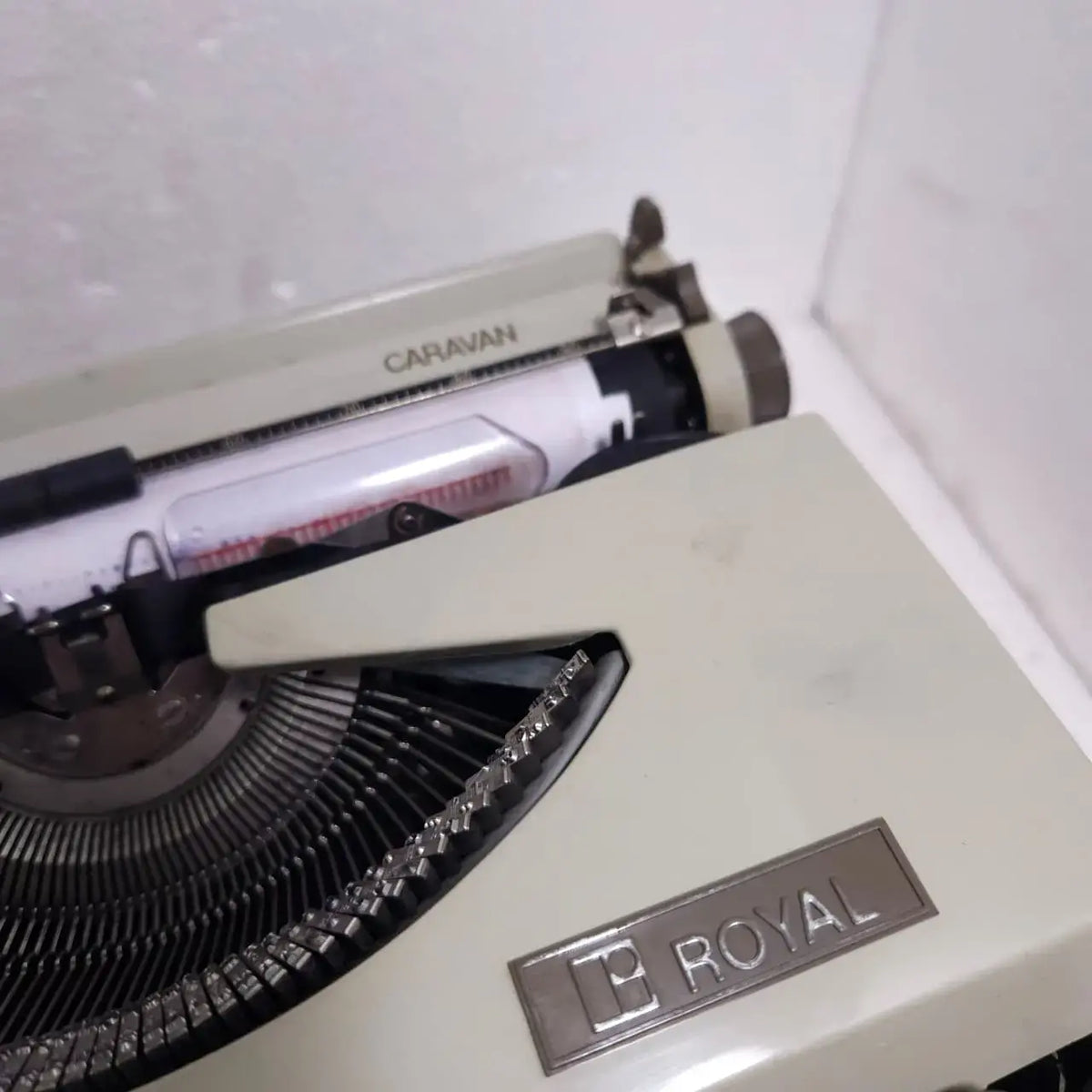 Royal Caravan Portable Typewriter