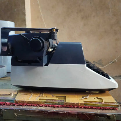 Godrej Prima Brief Hindi Typewriter