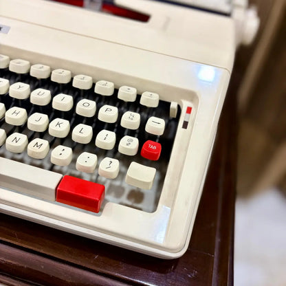 Marathon 2200 DLX unused manual typewriter, classic vintage typing machine, RR Typewriter Mart Delhi India online