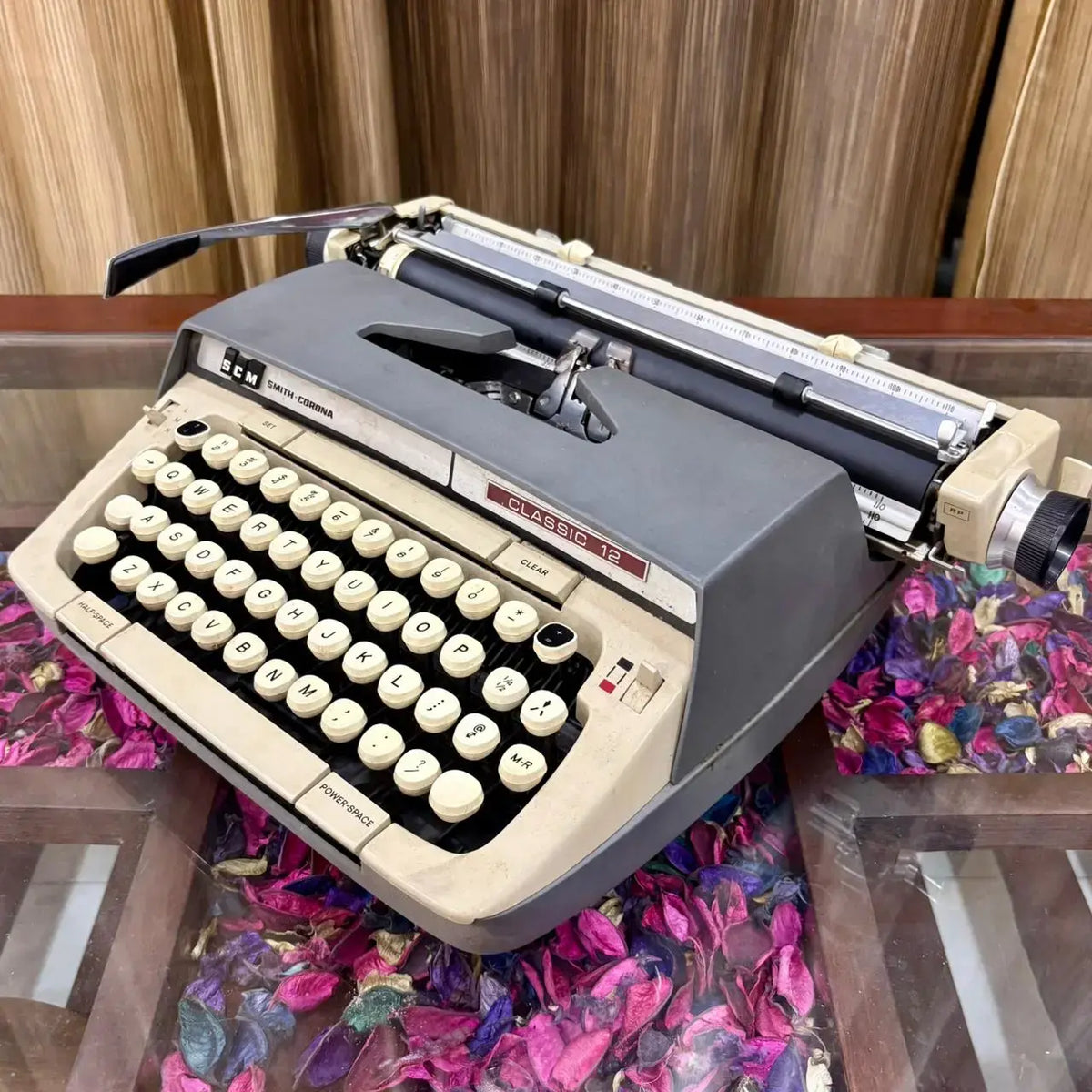 Smith Corona Classic 12 Portable Typewriter